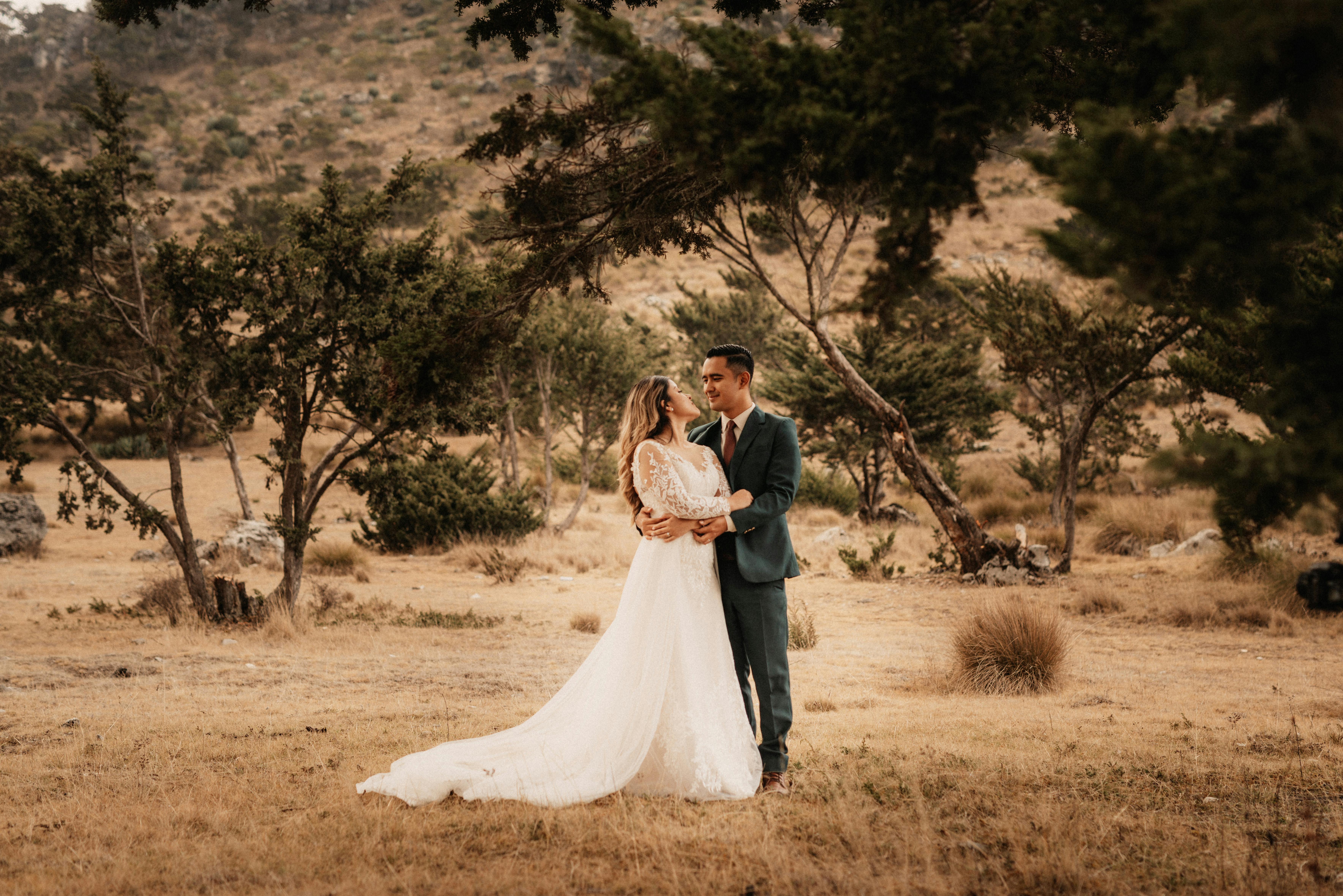  married free-photo-of-married-couple-looking-at-each-other